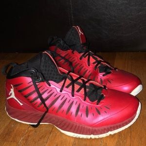 I’m selling Red Jordan Size 13